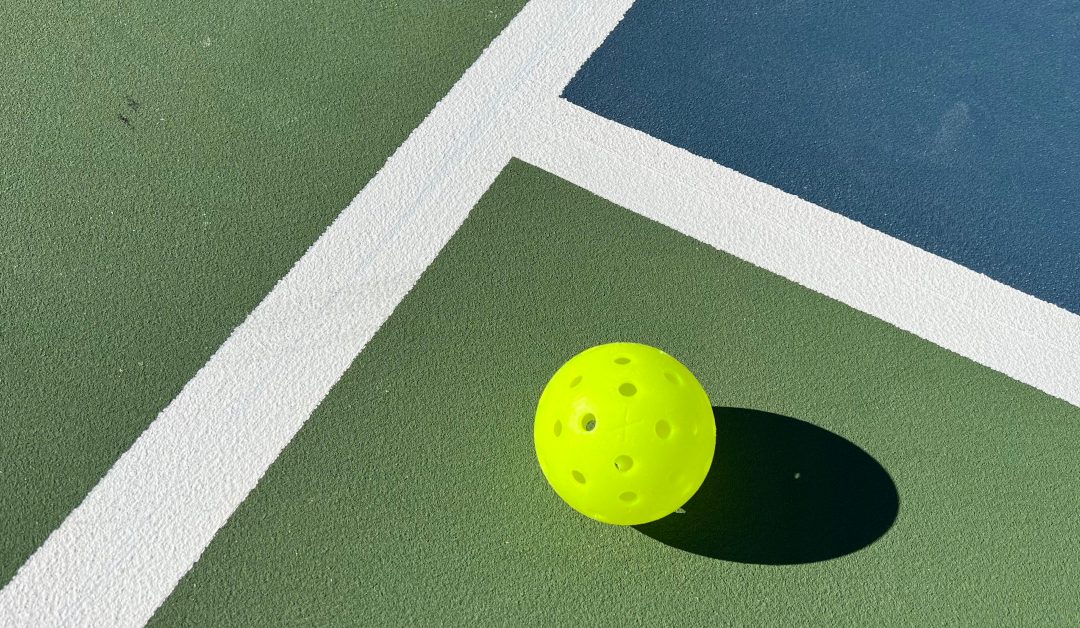 How To Keep The Ball Low In Pickleball (In 7 Simple Steps)